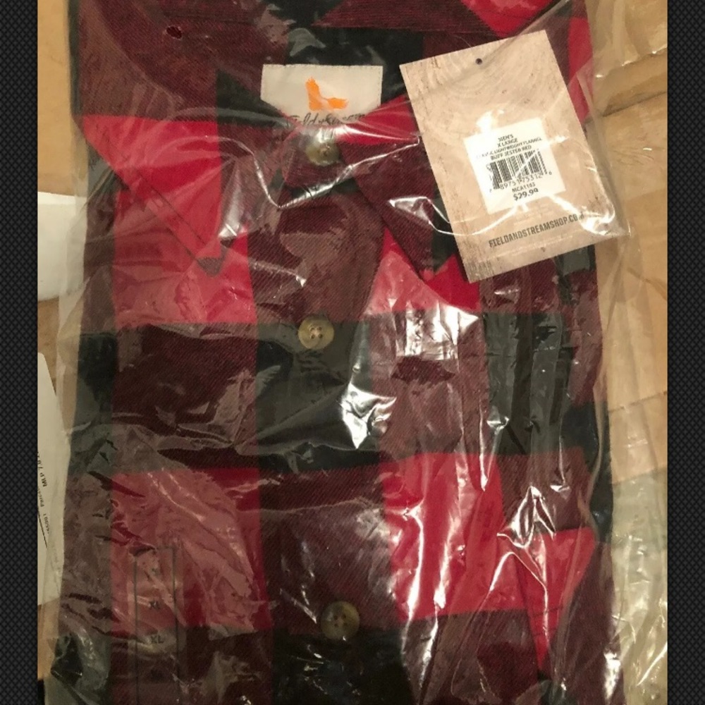 FIELD & STREAM red block flannel button up XL - Picture 5 of 5
